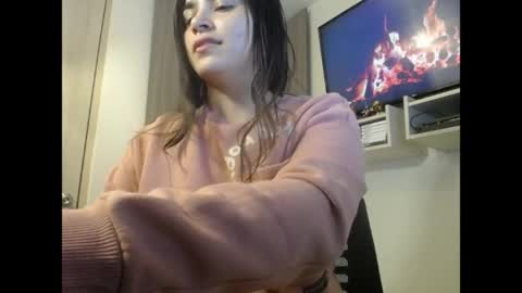caitlingomez0 online show from 7, 5, 2026