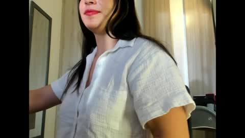 caitlingomez0 online show from 18, 5, 2026
