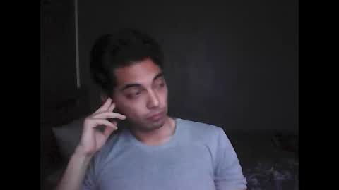 Snapshot of caligula_99 chatting on 21, 12, 2025 Calgula online show from 21, 12, 2025