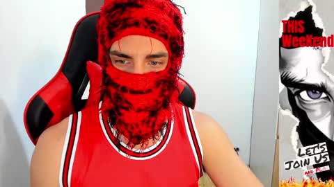 Snapshot of calihotcaliente27 chatting on 1, 11, 2025 calihotcaliente27 online show from 1, 11, 2025