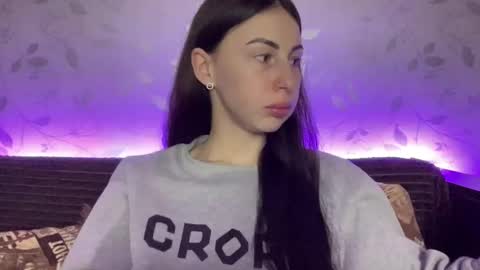 Anna online show from 2, 2, 2025