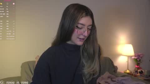   online show from 28, 11, 2025