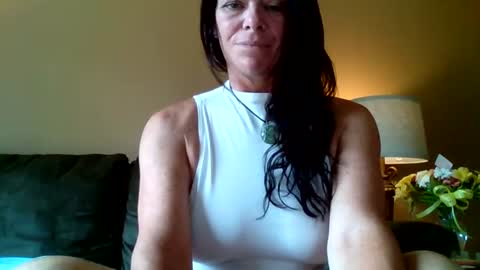 Snapshot of calli_girl420 chatting on 14, 6, 2026 Calli online show from 14, 6, 2026