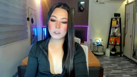 Snapshot of callme_ivyaguas chatting on 16, 7, 2026 IVY online show from 16, 7, 2026