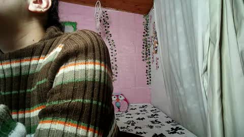 Snapshot of callme_lolas chatting on 17, 1, 2026 paula online show from 17, 1, 2026