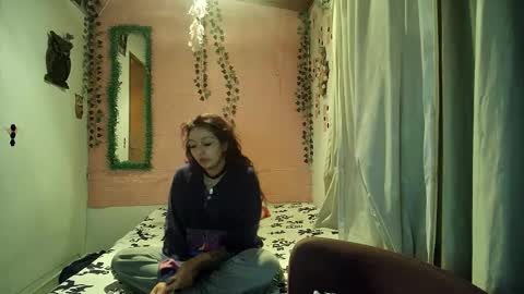 Snapshot of callme_lolas chatting on 17, 2, 2026 paula online show from 17, 2, 2026