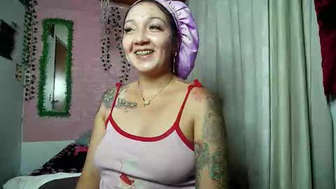 Snapshot of callme_lolas chatting on 14, 3, 2026 paula online show from 14, 3, 2026