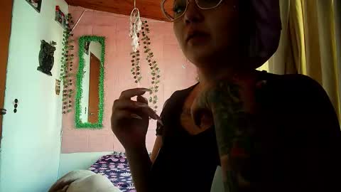 Snapshot of callme_lolas chatting on 14, 3, 2026 paula online show from 14, 3, 2026