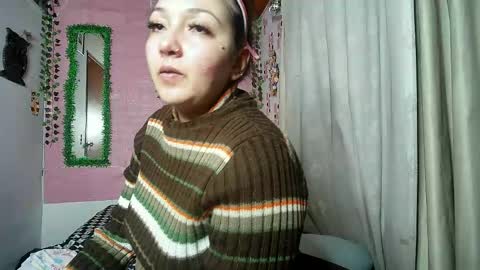 Snapshot of callme_lolas chatting on 26, 4, 2026 paula online show from 26, 4, 2026
