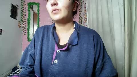 Snapshot of callme_lolas chatting on 15, 5, 2026 paula online show from 15, 5, 2026