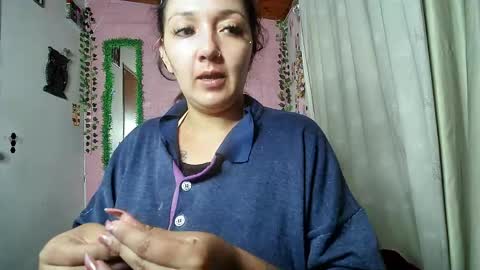 Snapshot of callme_lolas chatting on 16, 5, 2026 paula online show from 16, 5, 2026