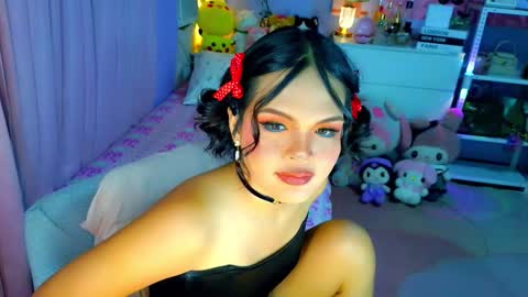 Snapshot of callme_mia chatting on 2, 2, 2026 Mia online show from 2, 2, 2026