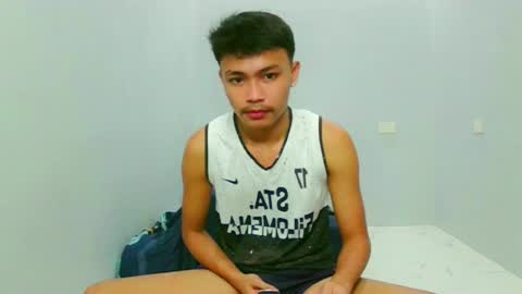 Snapshot of callmebabyceejay_ chatting on 7, 4, 2026 Ceejay online show from 7, 4, 2026