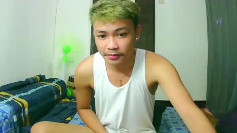 Snapshot of callmebabyceejay_ chatting on 22, 4, 2026 Ceejay online show from 22, 4, 2026