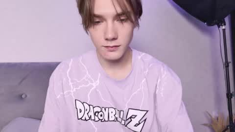 Snapshot of callmenineoneseven chatting on 2, 10, 2025 Nick online show from 2, 10, 2025