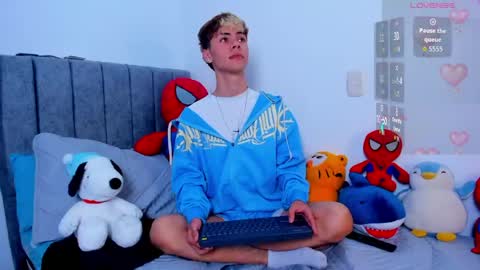 Snapshot of callum__777 chatting on 12, 3, 2026 callum online show from 12, 3, 2026