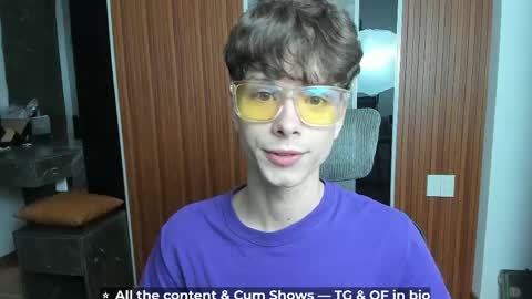 Hey I am Calvin  online show from 10, 4, 2026