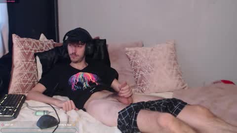 Snapshot of calvin_tanner chatting on 12, 10, 2025 calvin_tanner online show from 12, 10, 2025