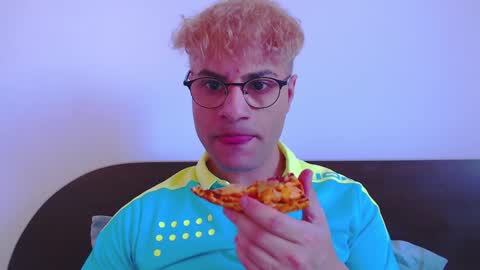 Snapshot of calvinjohnlad chatting on 23, 1, 2025 Calvinjohnlad online show from 23, 1, 2025