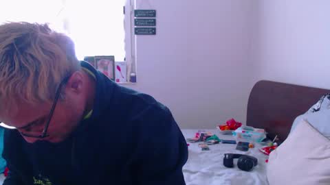 Snapshot of calvinjohnlad chatting on 18, 2, 2025 Calvinjohnlad online show from 18, 2, 2025