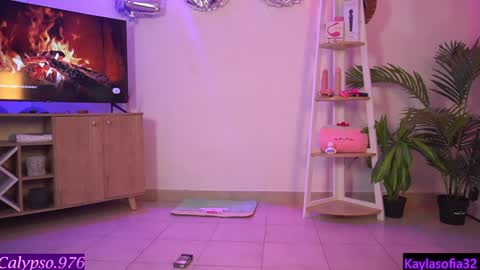 Calypso and Kayla online show from 26, 1, 2025