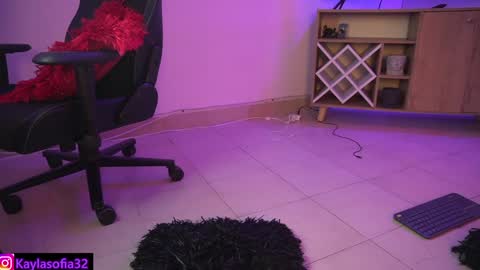 Calypso and Kayla online show from 9, 2, 2025