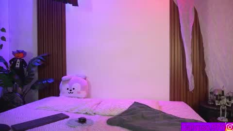 Calypso and Kayla online show from 12, 10, 2025