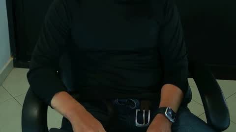 camara110 online show from 7, 2, 2025