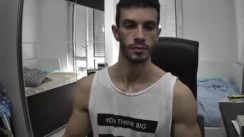 Snapshot of cambooyy chatting on 12, 9, 2025 cambooyy online show from 12, 9, 2025