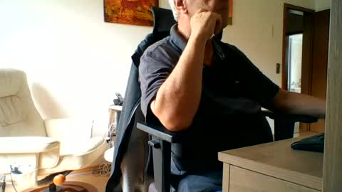 Snapshot of camcologne chatting on 14, 6, 2026 camcologne online show from 14, 6, 2026