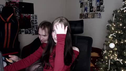 Snapshot of camcoupgang chatting on 7, 1, 2025 Rayon Gosuslug and Kirieshka Gosuslug online show from 7, 1, 2025