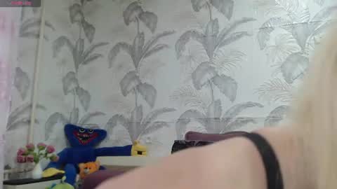 Snapshot of camdiva1 chatting on 20, 6, 2026 CamDiva1 online show from 20, 6, 2026
