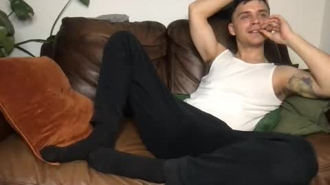 Snapshot of camdoattitude chatting on 22, 11, 2025 CamDoAttitude online show from 22, 11, 2025