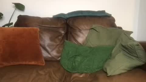 CamDoAttitude online show from 18, 12, 2025