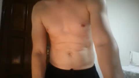 Snapshot of camelodoido chatting on 19, 12, 2025 camelodoido online show from 19, 12, 2025