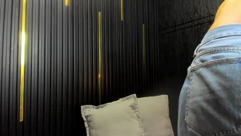 CAMERON online show from 8, 1, 2025