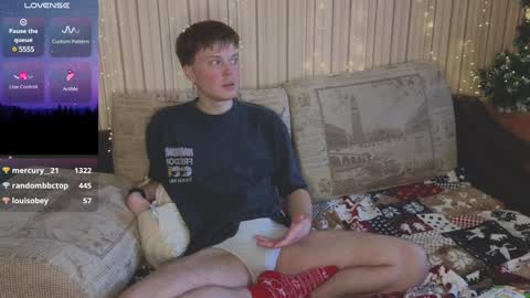 Snapshot of cameron_crowly chatting on 14, 12, 2024 Cameron online show from 14, 12, 2024