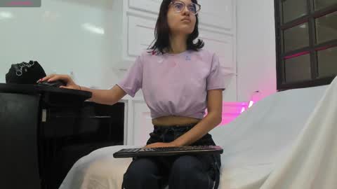  Cameron Cutee  online show from 5, 10, 2025