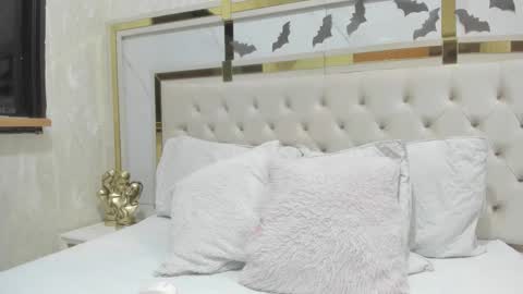 Snapshot of cameron_hearts chatting on 25, 10, 2025 cameron_hearts online show from 25, 10, 2025