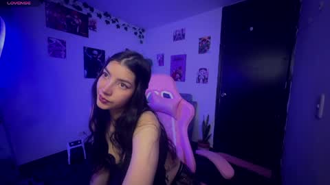 Snapshot of cami_mila99 chatting on 19, 4, 2026 CAMI online show from 19, 4, 2026
