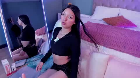 Snapshot of camii_bunnie chatting on 9, 4, 2026 Cami online show from 9, 4, 2026