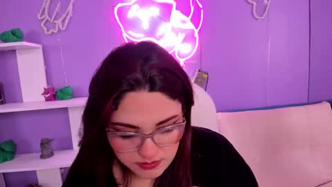 Camila Osorio online show from 10, 11, 2025