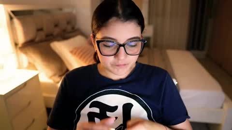 Snapshot of camila_buitrago chatting on 22, 9, 2025 Camila buitrago online show from 22, 9, 2025