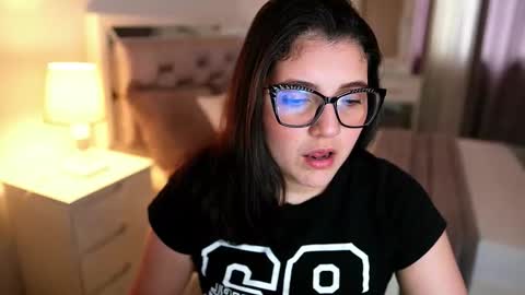 Snapshot of camila_buitrago chatting on 11, 1, 2026 Camila buitrago online show from 11, 1, 2026