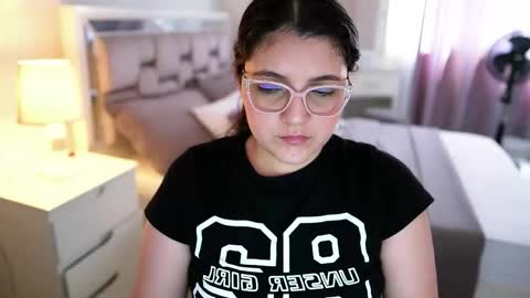 Snapshot of camila_buitrago chatting on 5, 2, 2026 Camila buitrago online show from 5, 2, 2026