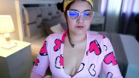 Snapshot of camila_buitrago chatting on 23, 2, 2026 Camila buitrago online show from 23, 2, 2026