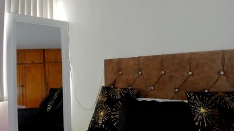 camila_collins7 online show from 4, 11, 2025