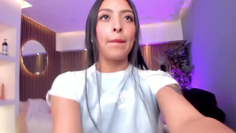 Camila online show from 18, 12, 2024