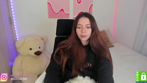  C A M I  online show from 9, 1, 2025