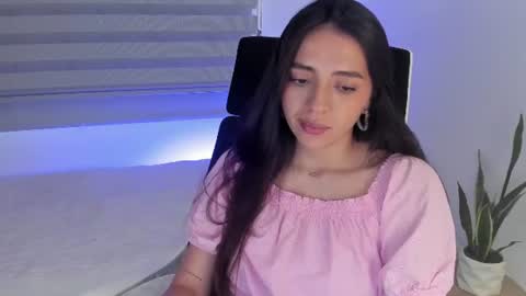 Snapshot of camila_ec2 chatting on 1, 7, 2026 C A M I online show from 1, 7, 2026